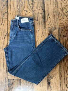 Abercrombie & Fitch Women’s High Rise 90’s Relaxed Jeans 27 Regular